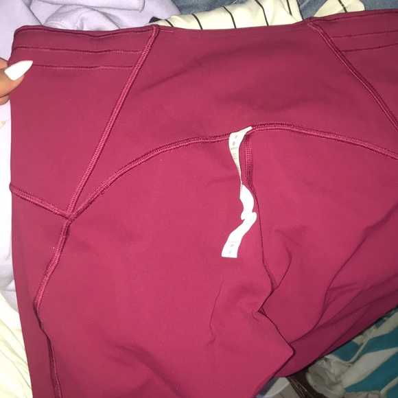 🍷Wine red lululemon leggings - Picture 5 of 11